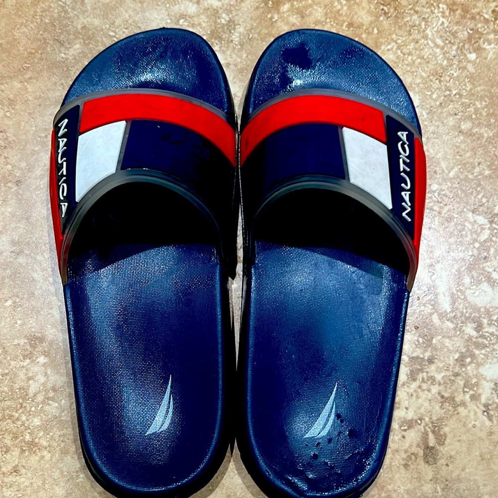 Nautica Slides